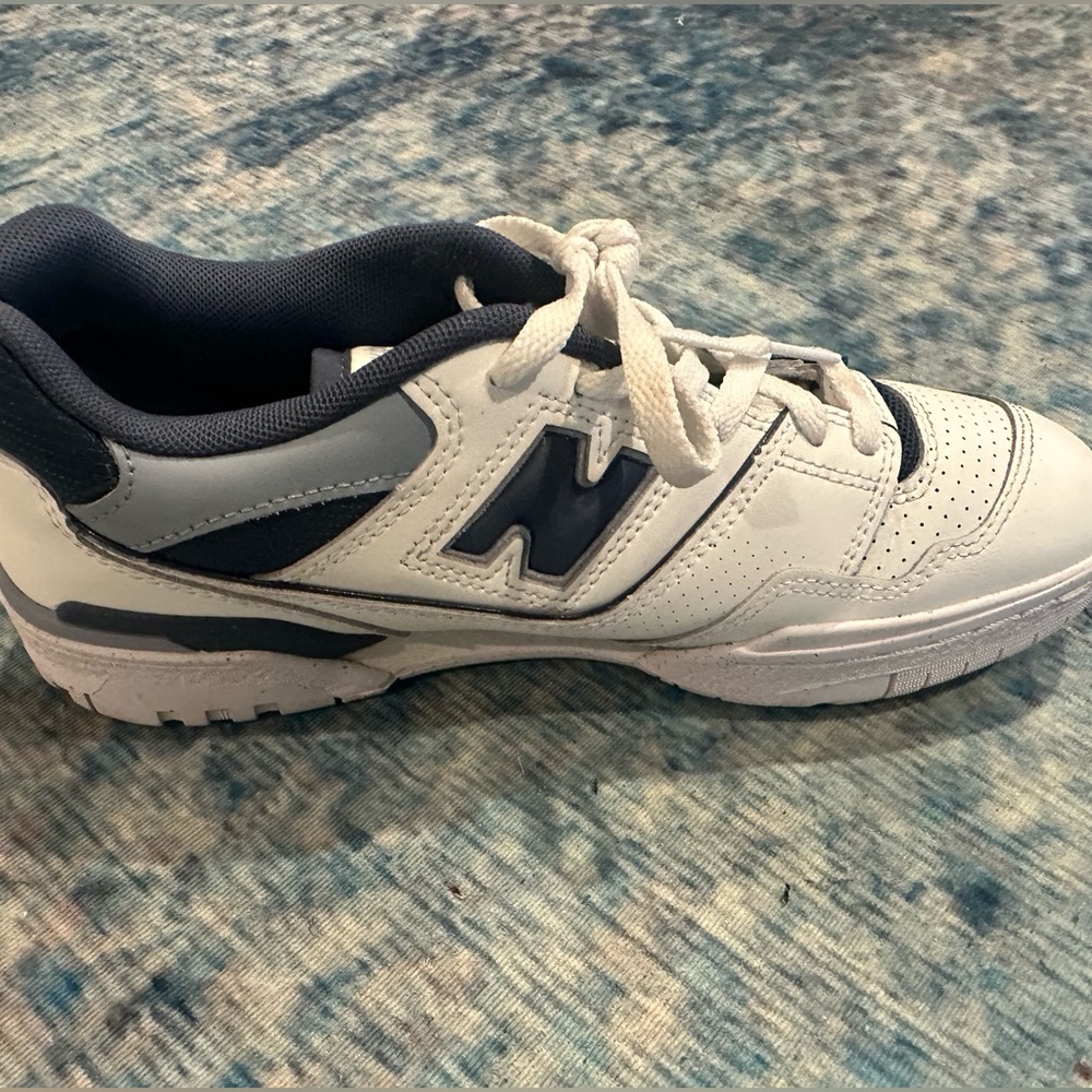 New Balance 550 White/Navy Women’s Sneakers
